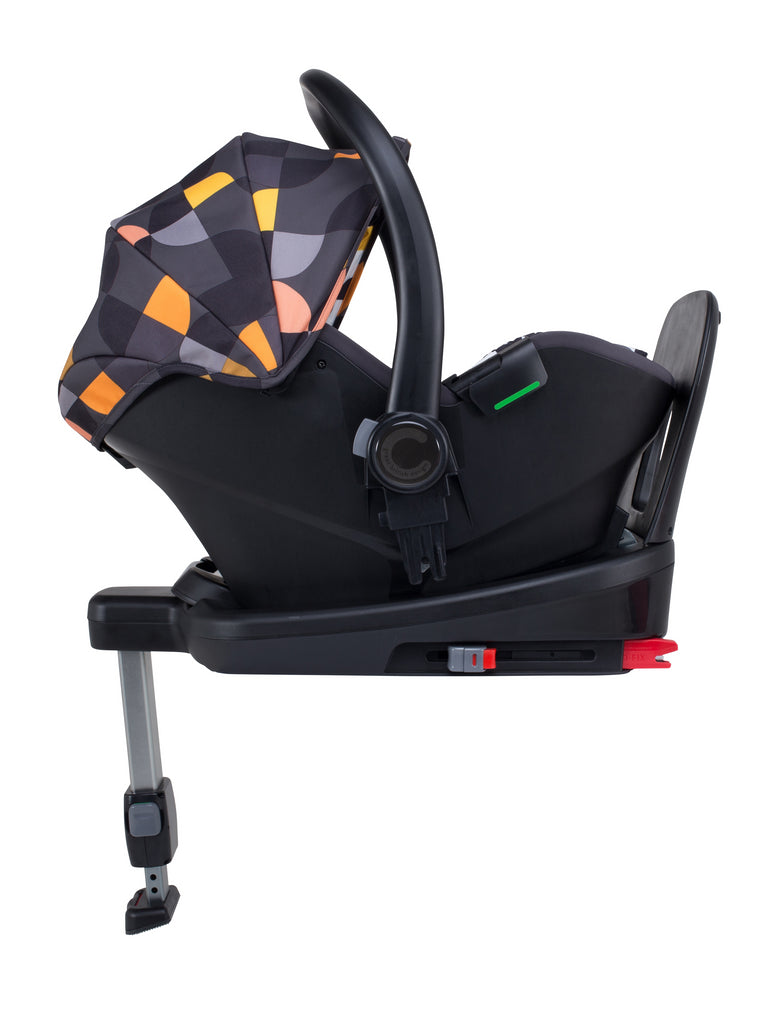 Port i size 0 Car Seat Debut