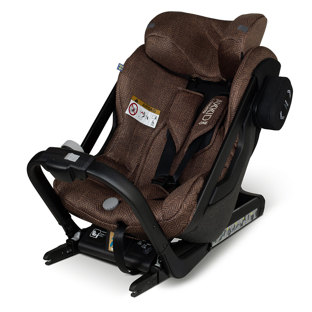 Axkid ONE 2 Car Seat Foxford Hall