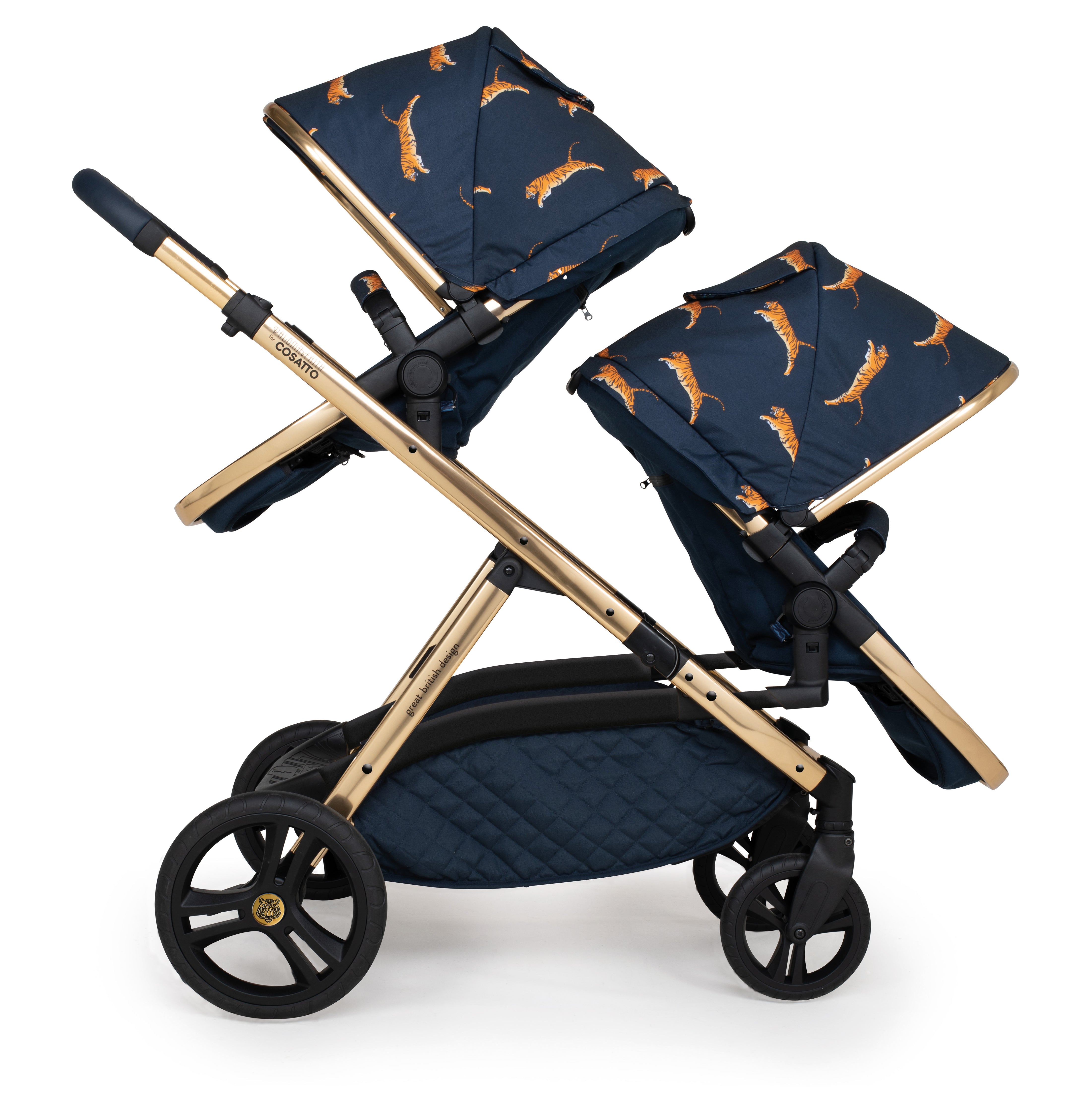 Wow XL Pram and Accessories Bundle On The Prowl