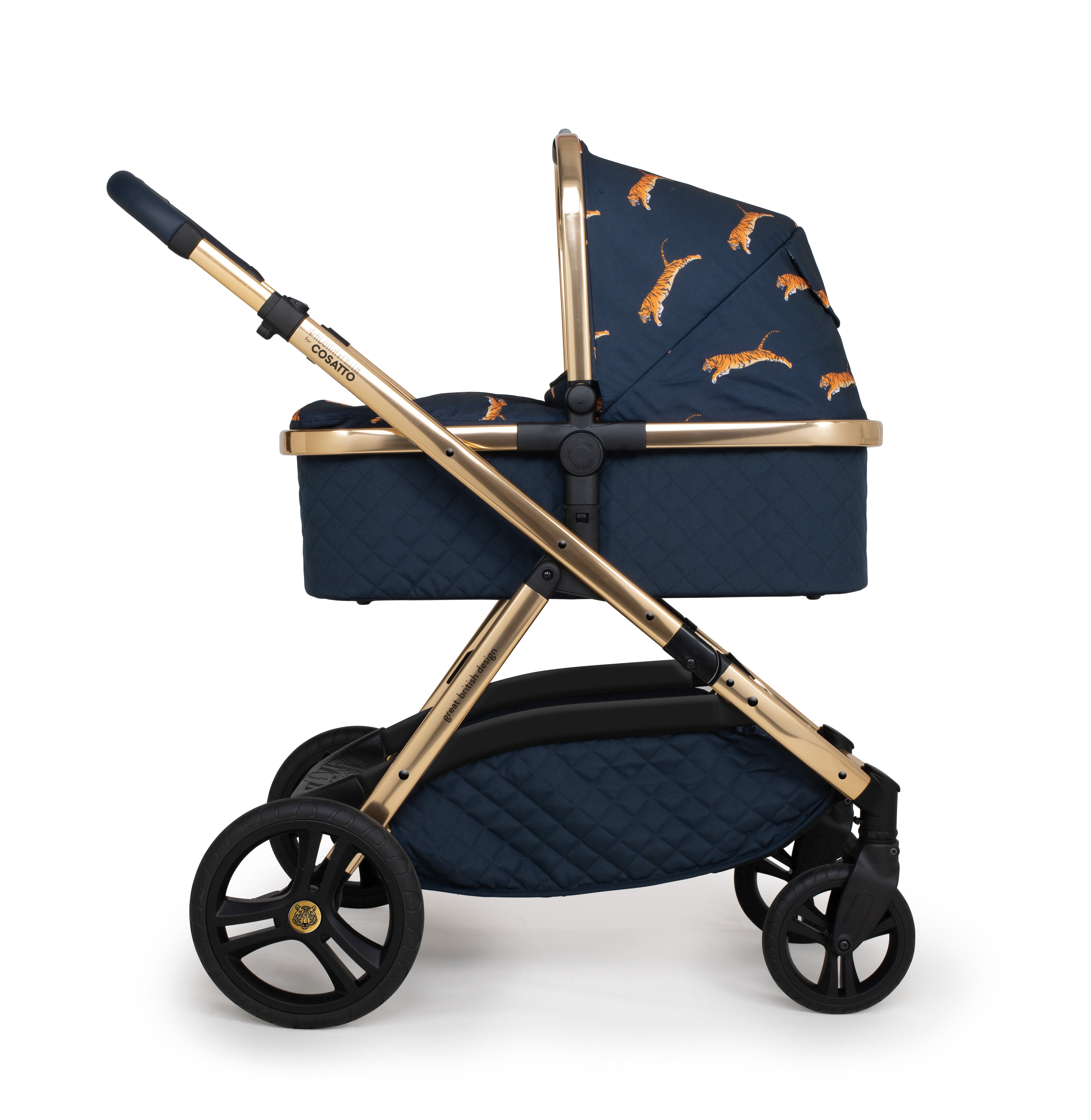 Wow XL Pram and Accessories Bundle On The Prowl